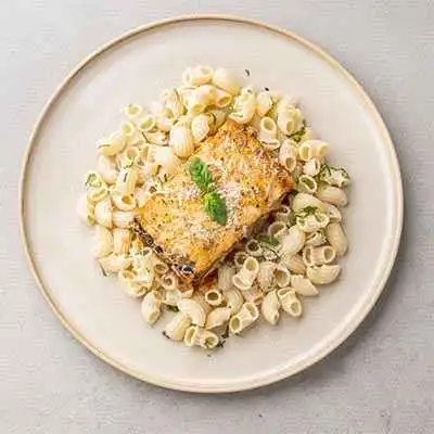Garlic Macaroni Parmigiano With Zucchini Melt